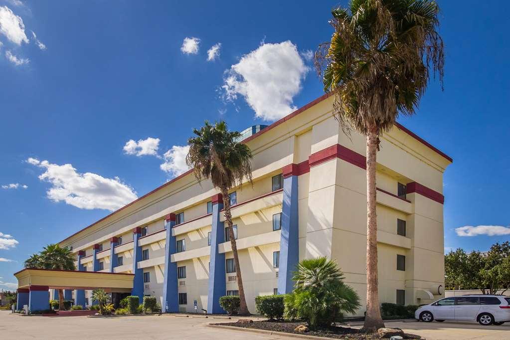 Rodeway Inn Houston North Greenspoint Exterior foto